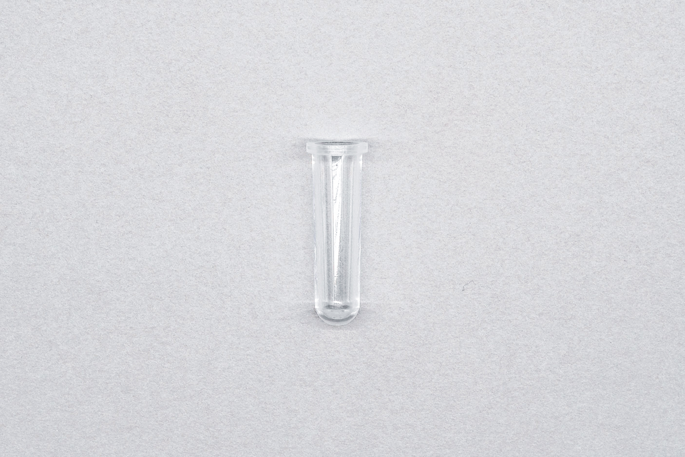 サンプルカップ　自動分析用　プラスチック　分注用　微量用
